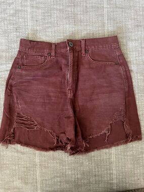 American Eagle High Rise Mom Short